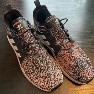 Adidas sneakers like new men’s size 9.